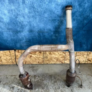 CADILLAC ESCALADE 2015-2020 6.2L EXHAUST PIPE MANIFOLD OEM