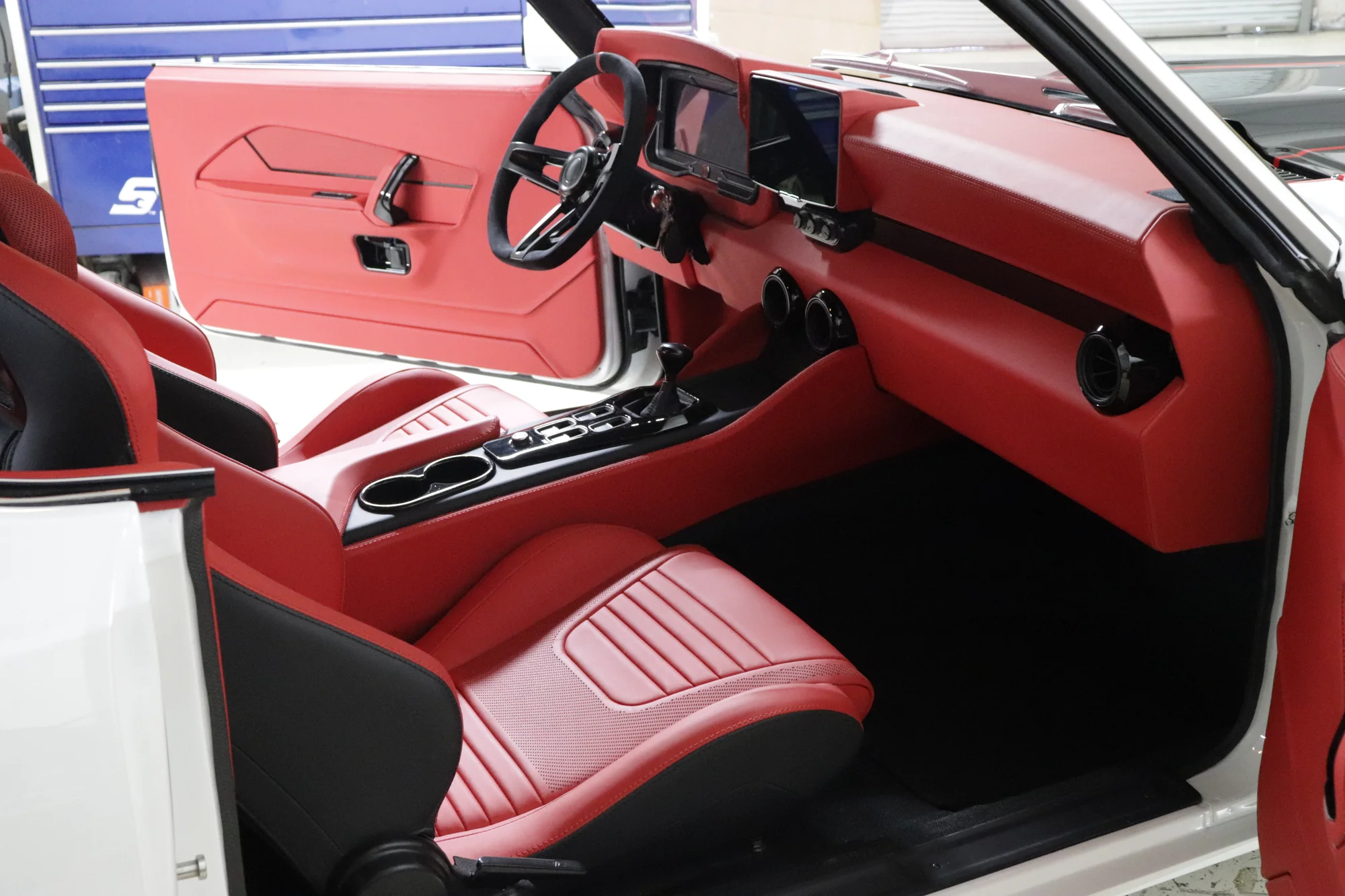 Unwrapped Custom Dash | 1968-69 Chevy Camaro