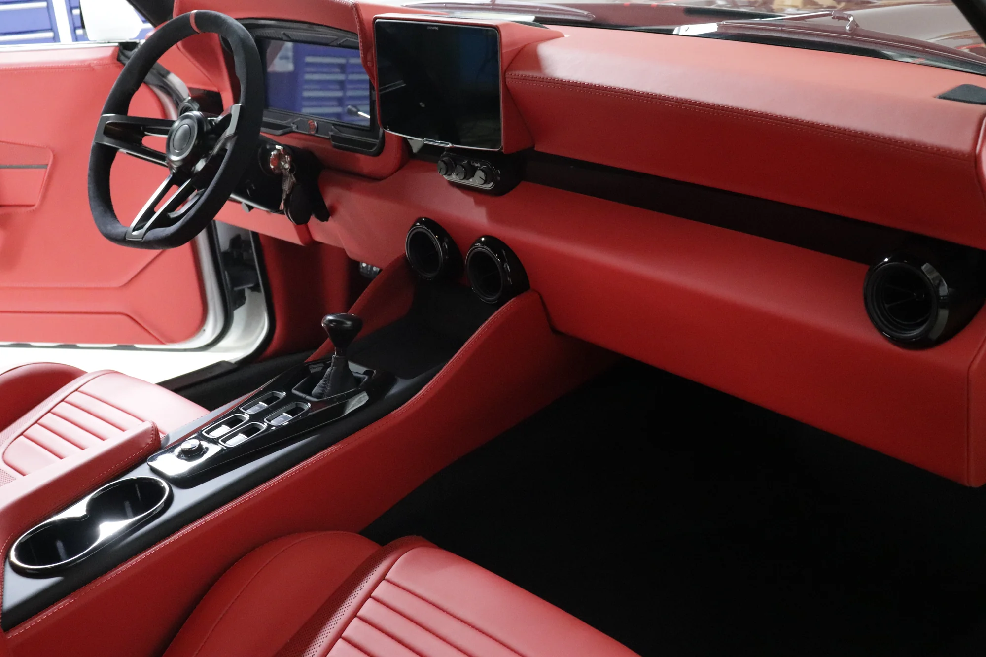 Unwrapped Custom Dash | 1968-69 Chevy Camaro